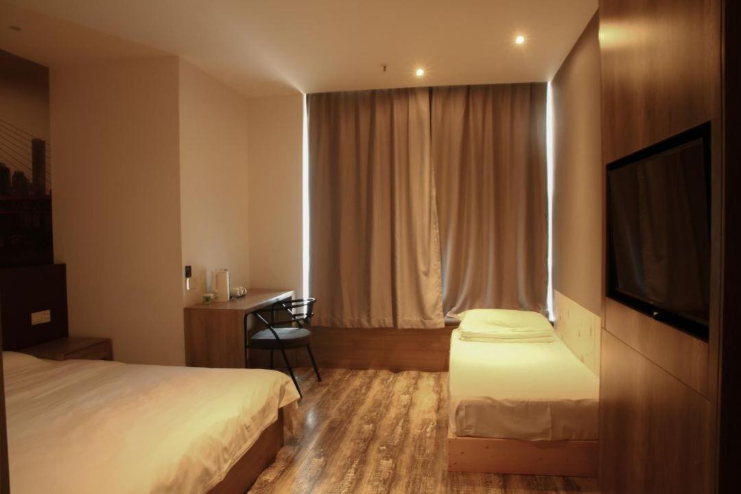Heye International Youth Hostel Çongçing Dış mekan fotoğraf